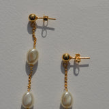 Kira Pearl Earrings