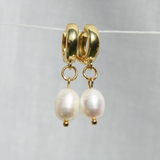 Layla Pearl Earrings in Gold